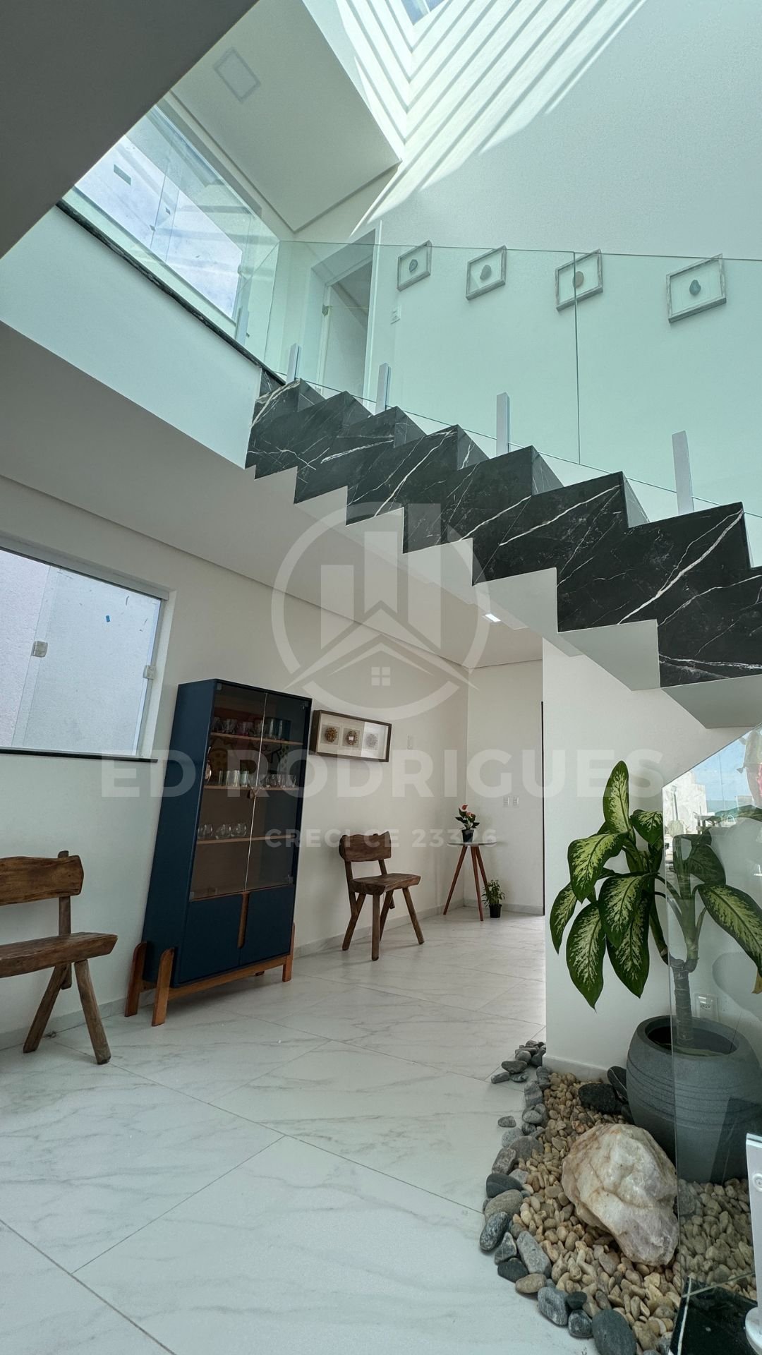casa-venda-praia-pacheco-hall-02