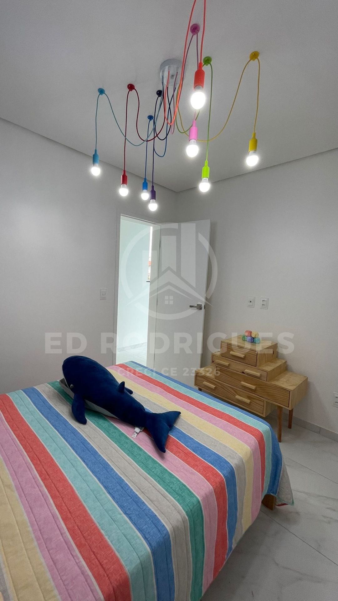 casa-venda-praia-pacheco-suite-infantil-03