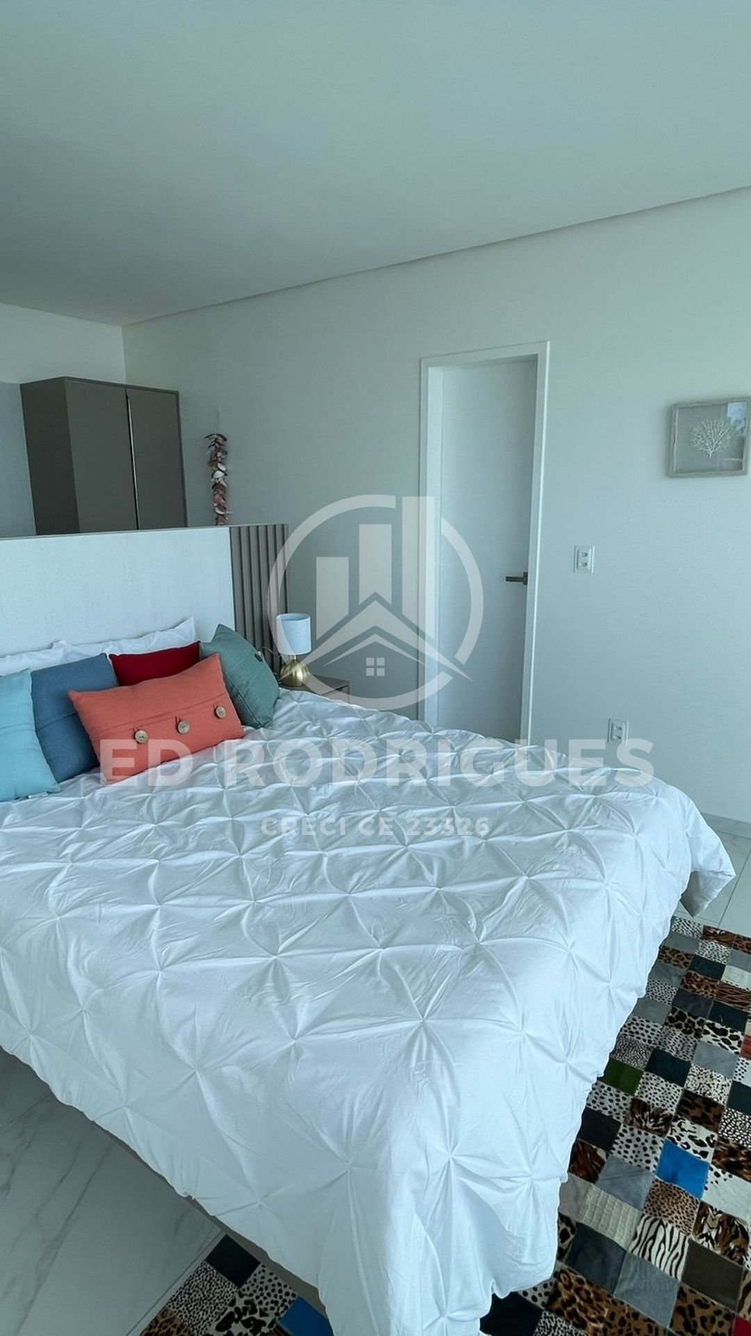 casa-venda-praia-pacheco-suite-master-03