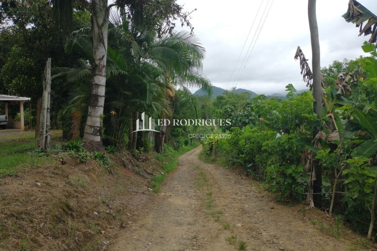 Sítio em Pedro de Toledo SP