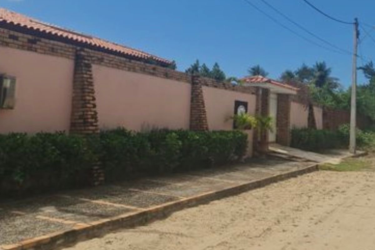 casa-venda-morro-branco-entrada-rua