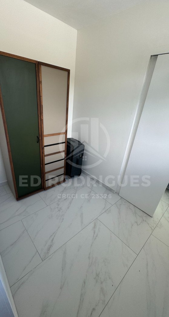 casa-venda-praia-pacheco-closet-01