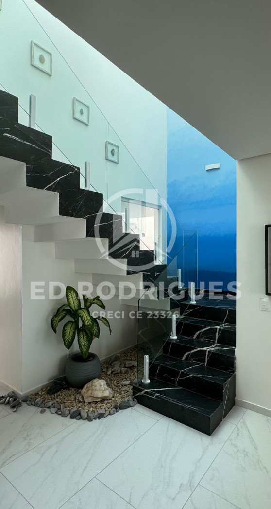casa-venda-praia-pacheco-escadaria-03